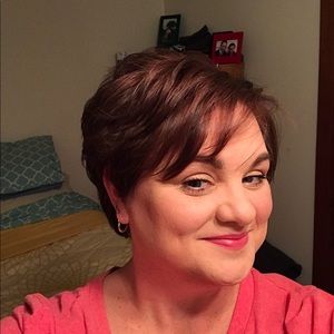 Meet your Posher, Tina